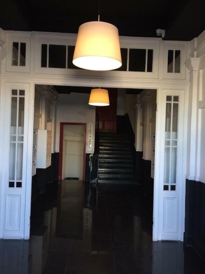 Apartment On Place Massena Ницца Экстерьер фото