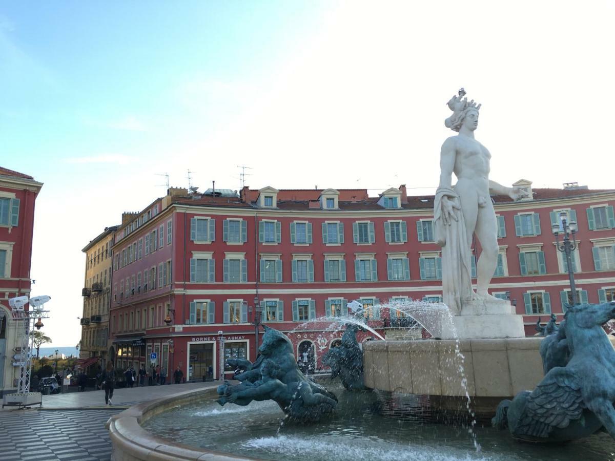 Apartment On Place Massena Ницца Экстерьер фото